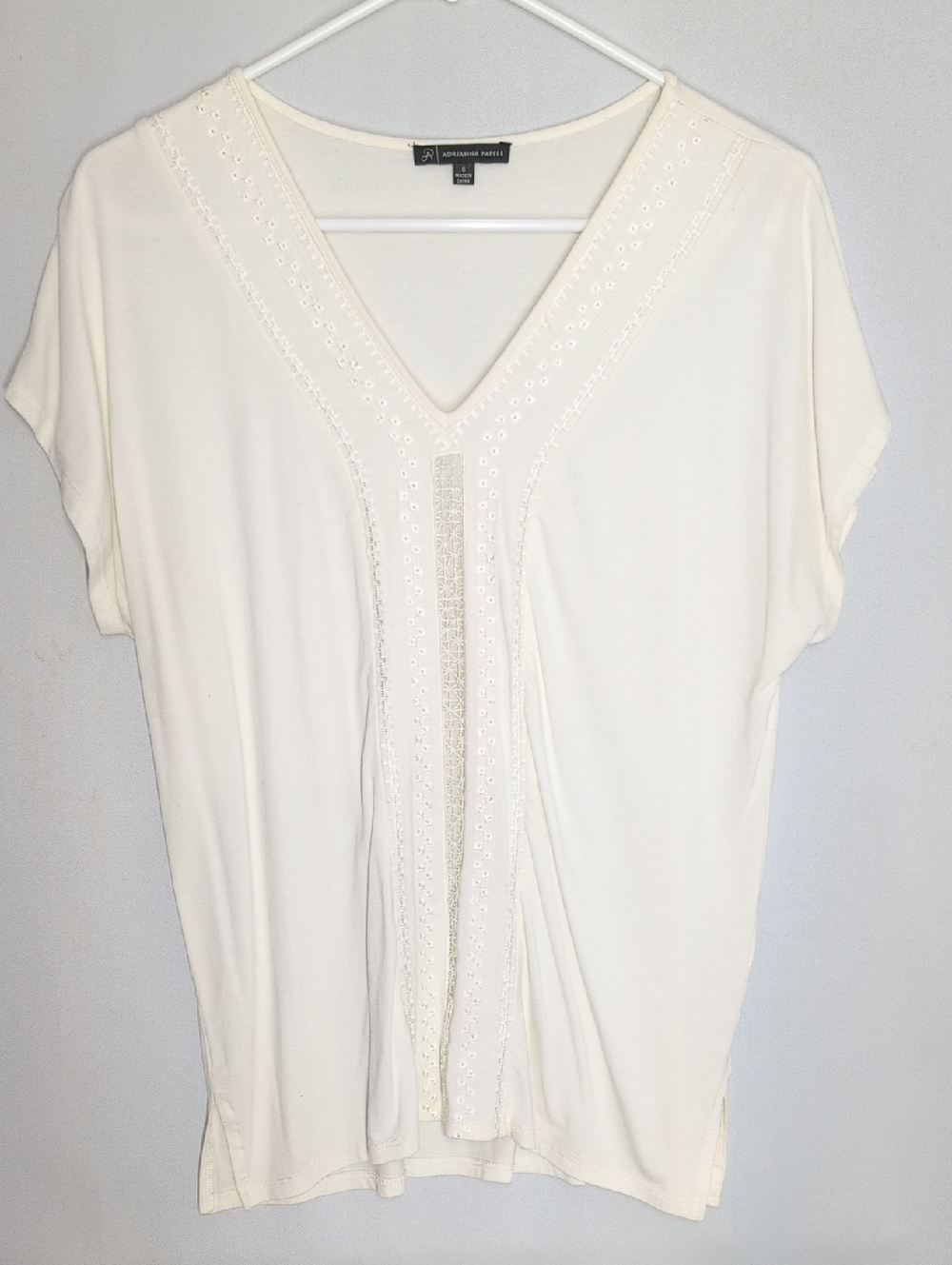 Adrianna Papell Viscose Cream V-Neck Tunic with Embroidered Trim